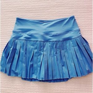 Blue Gold Hinge Skirt | Size Small $25